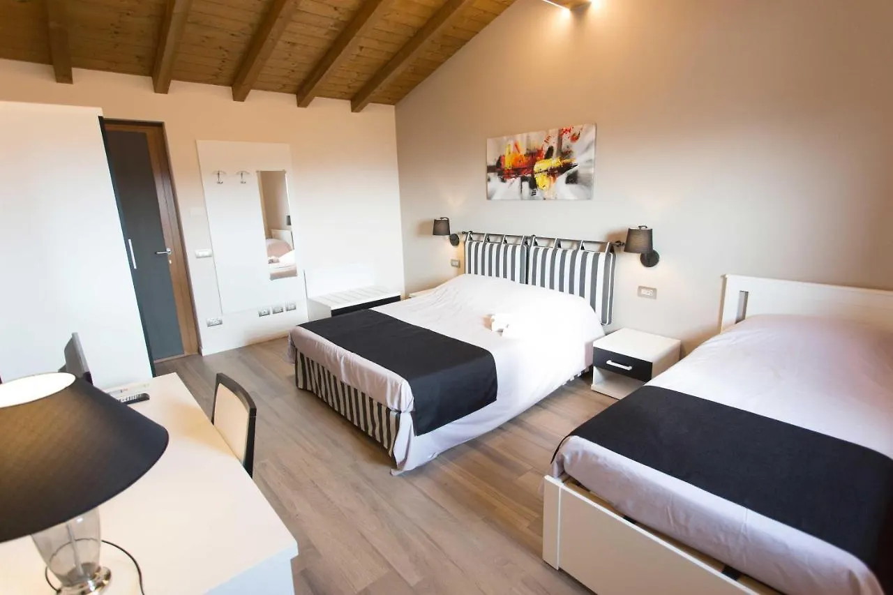 Ca' Del Passero B&B Vigoleno 0*,  Italie